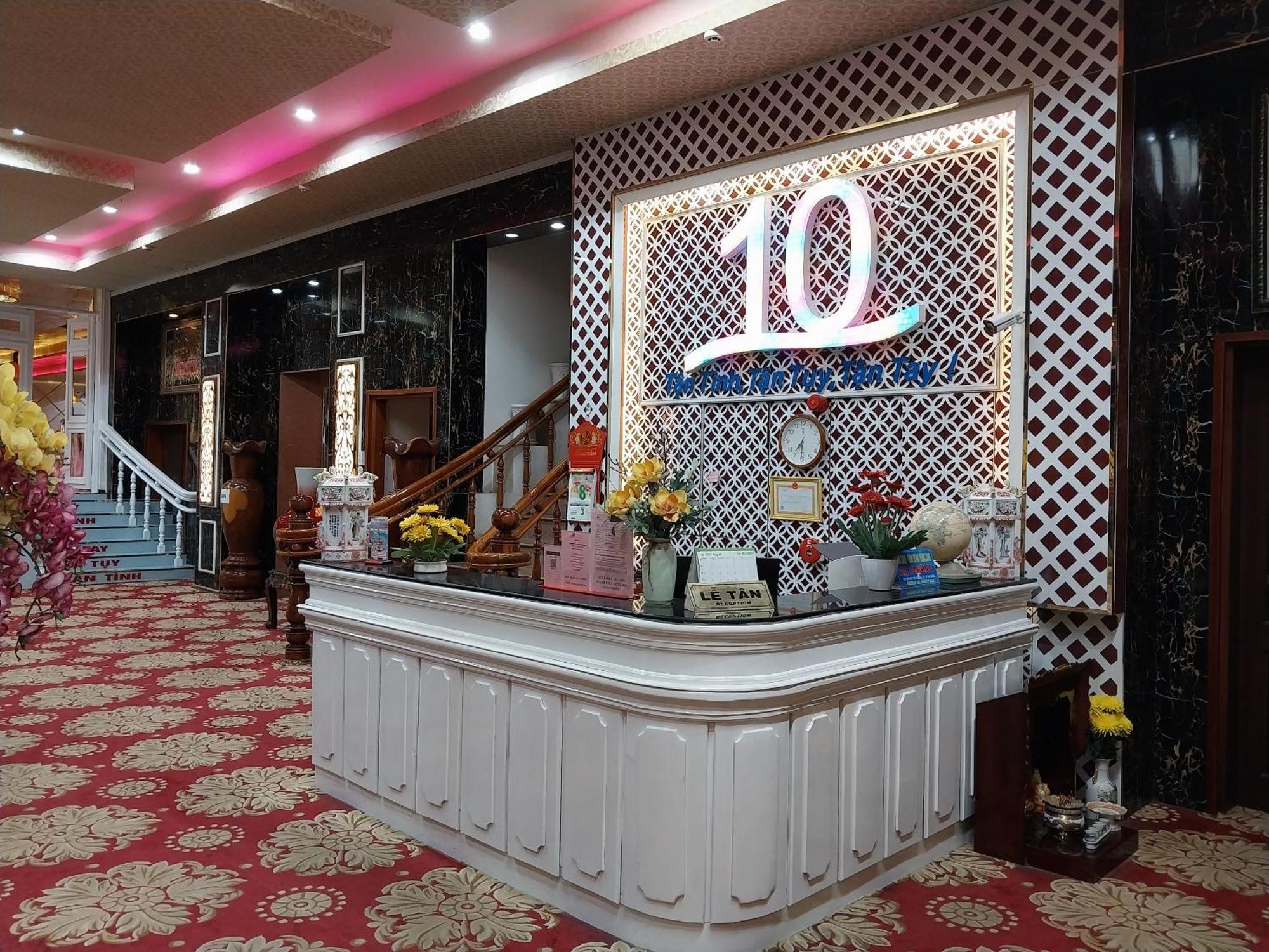 Nhat Quy Hotel Tây Ninh Buitenkant foto