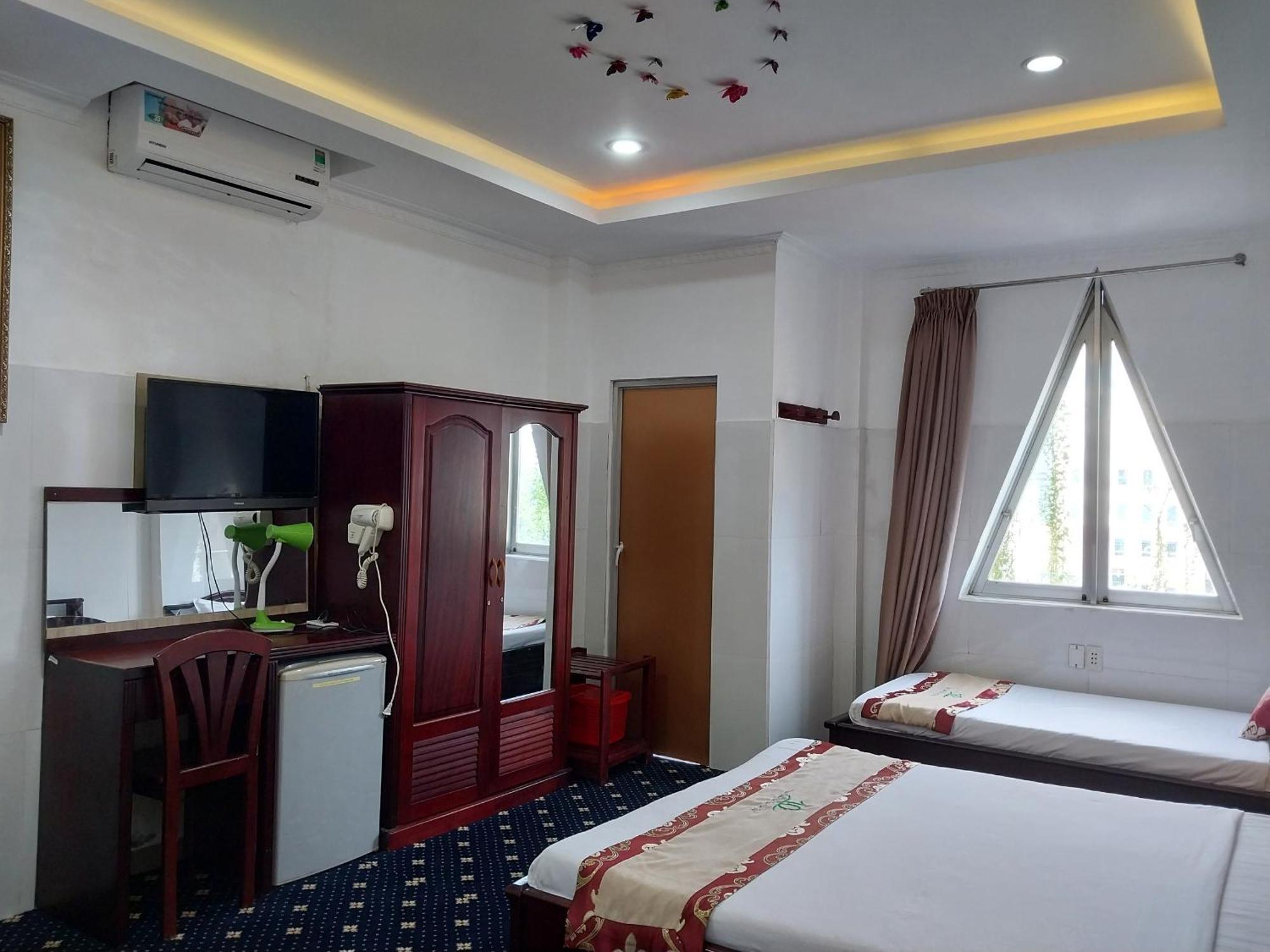 Nhat Quy Hotel Tây Ninh Buitenkant foto