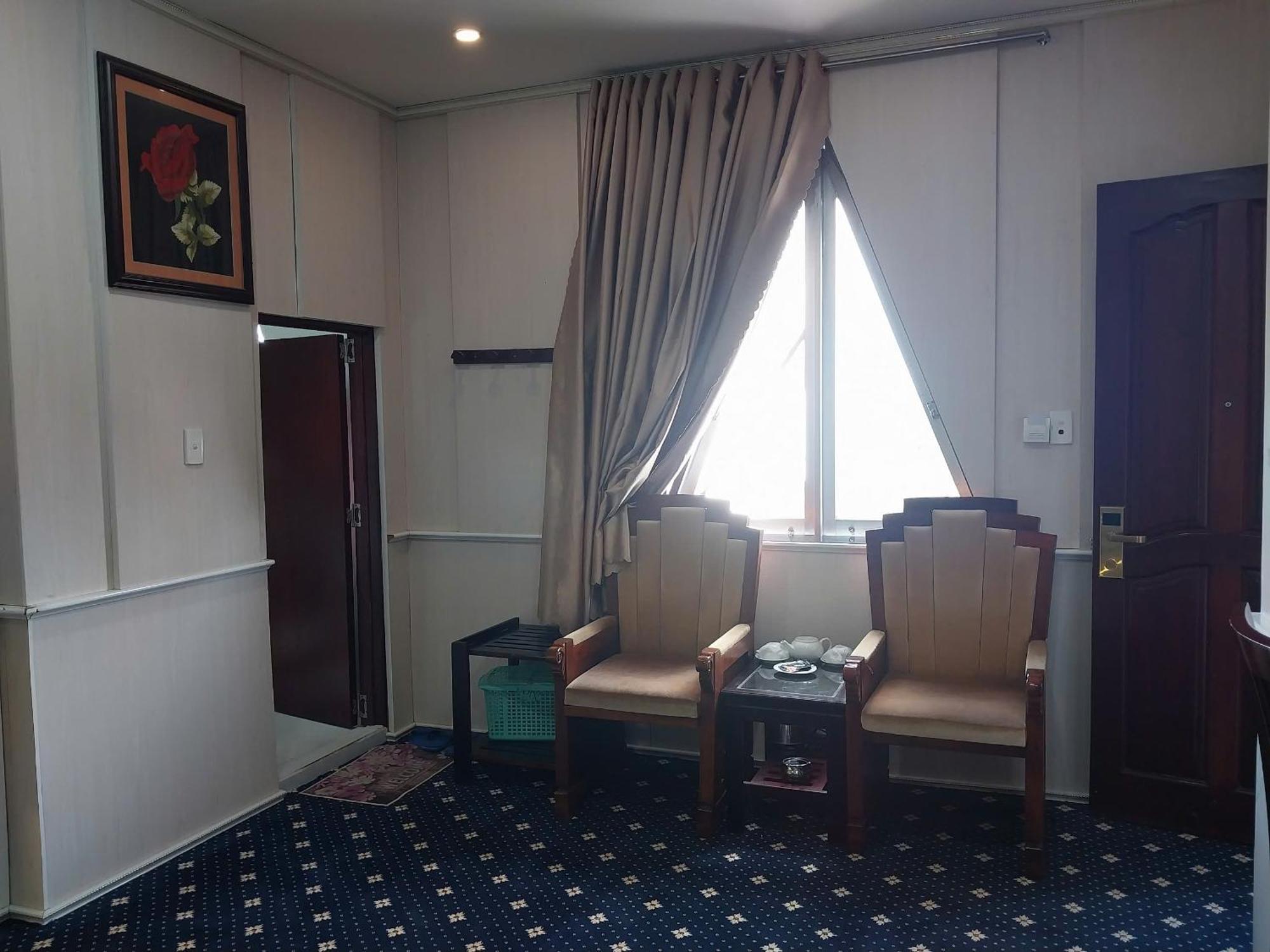 Nhat Quy Hotel Tây Ninh Buitenkant foto
