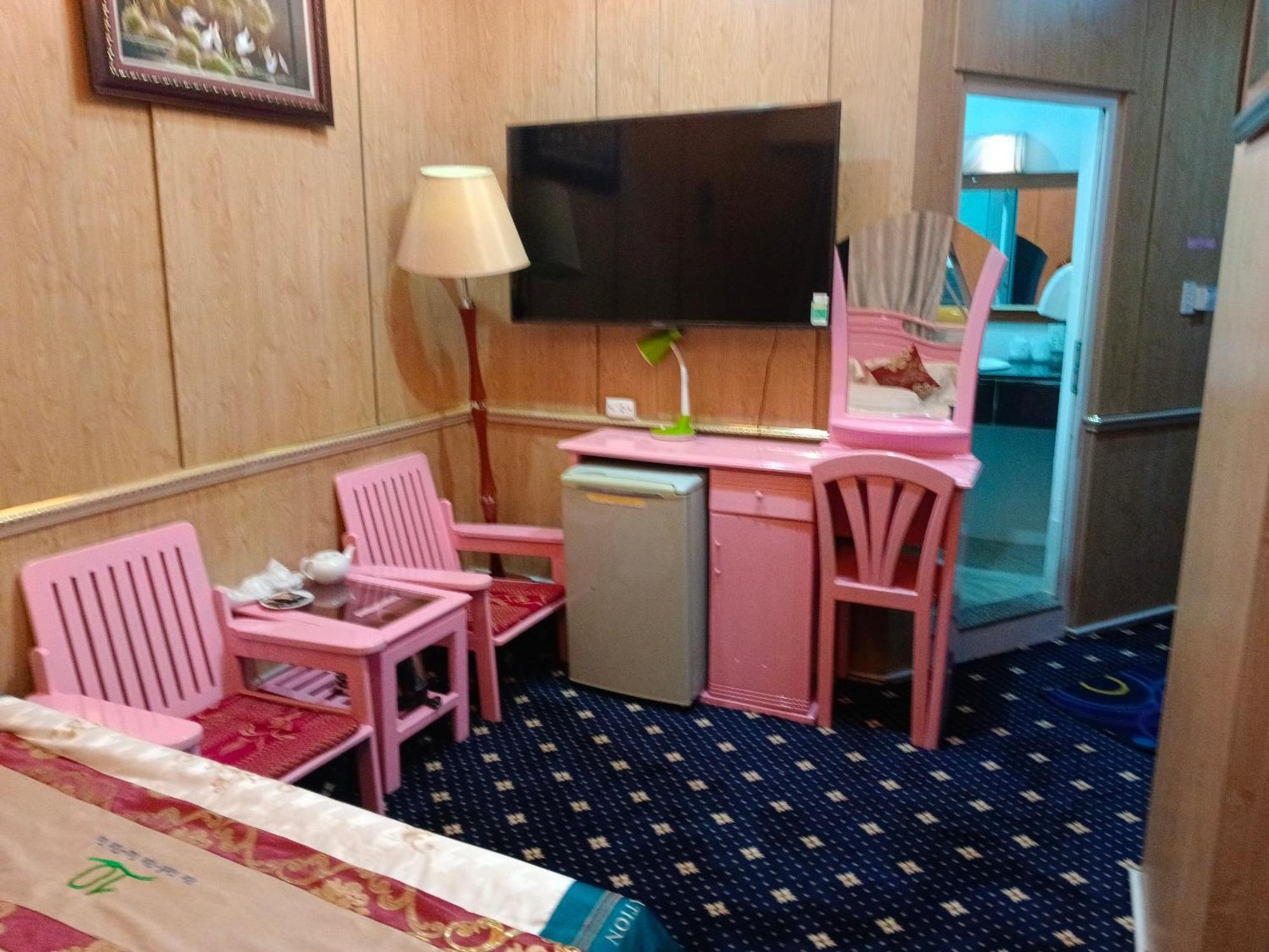 Nhat Quy Hotel Tây Ninh Buitenkant foto