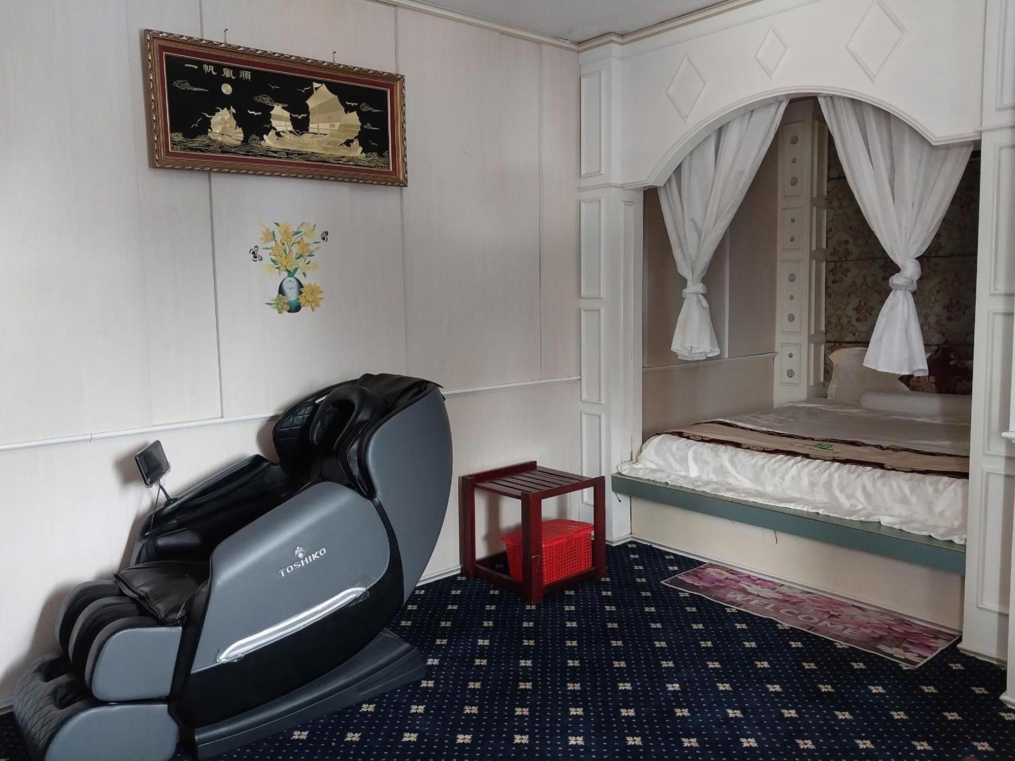 Nhat Quy Hotel Tây Ninh Buitenkant foto