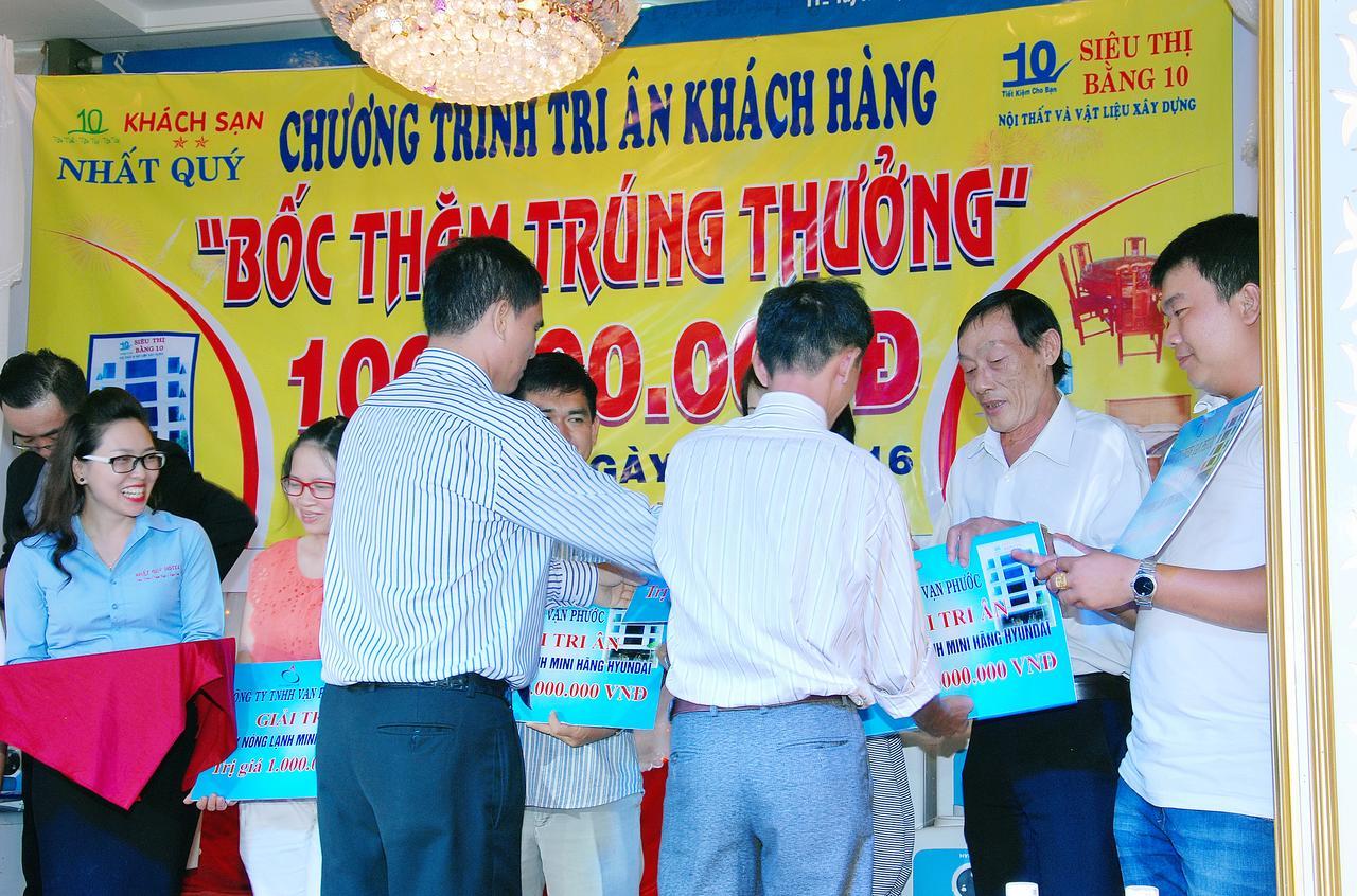 Nhat Quy Hotel Tây Ninh Buitenkant foto